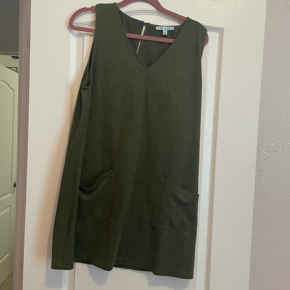 Green dress
